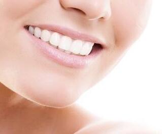 多大年齡都可以做種植牙嗎-四川義齒廠(chǎng)家