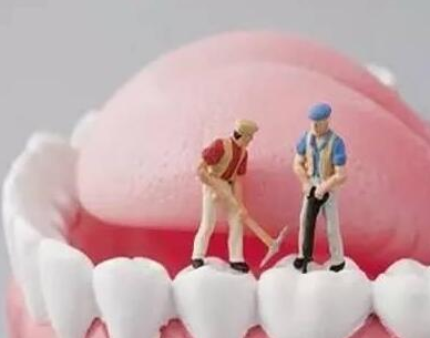 牙洞的問(wèn)題-四川義齒廠家