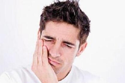 補(bǔ)完牙牙齒仍然疼痛的問題-四川種植牙廠家