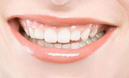 種植牙技術(shù)修復(fù)缺失牙齒的優(yōu)勢有哪些-四川種植牙廠家