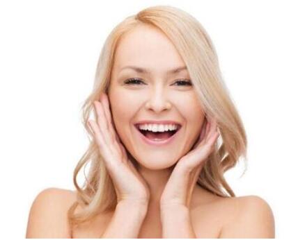 盤點口腔保健誤區(qū)-義齒廠家