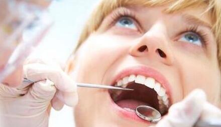 種植牙周?chē)M織病變了怎么辦-四川種植牙廠家